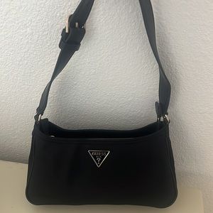 Guess Shoulder Bag